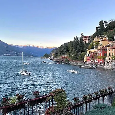 Varenna By Foot Hotel