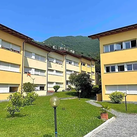 فندق Varenna By Foot 4*